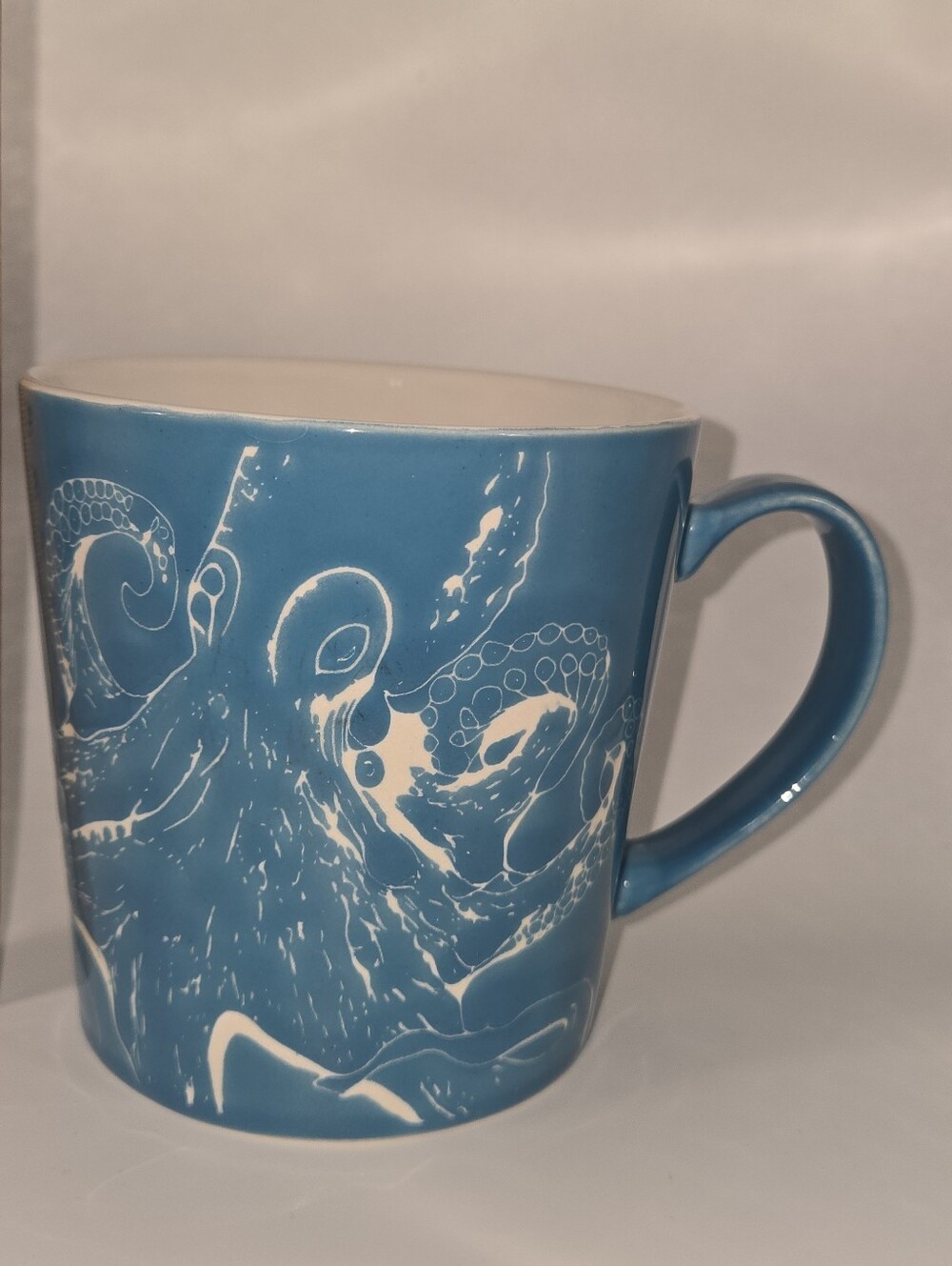 Blue White Octopus Ceramic Coffee Mug Etched Textured Nautical Ocean - Picture 2 of 9